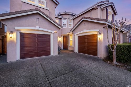 1409 Birdie Dr, Windsor CA  95492-8717 exterior