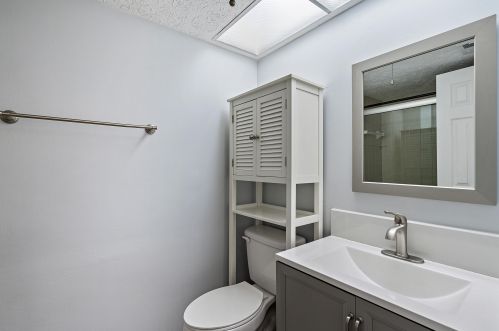 7367 Jamestown Ter, Hobe Sound FL  33455-5874 exterior