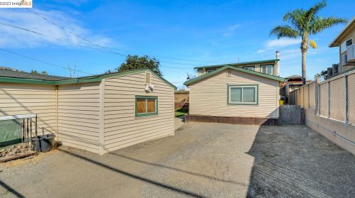 4526 Sandmound Blvd, Oakley CA  94561-5026 exterior