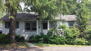 265 Goffle Rd, Ridgewood, NJ 07450-4007