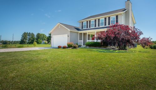 7659 Johnstown Utica Rd, Johnstown, OH 43031-9406