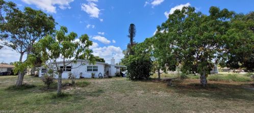 1003 Jasmine Rd, Lehigh Acres, FL 33936-6417