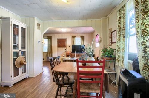 256 Walton St, Lemoyne PA  17043-2024 exterior