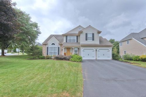 2803 Ohio St, Easton, PA 18045-8125