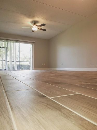 201 Cypress Ct, Oldsmar FL  34677-2138 exterior