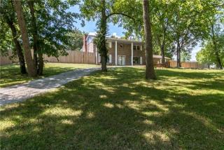 4032 Yoest Dr, Nashville, TN 37207-1229