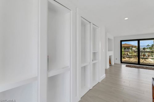 120 Albatross St, Fort Myers Beach FL  33931-4501 exterior