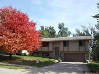 5319 126th St, Omaha NE  68164-1624 exterior