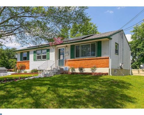 1105 Creek Rd, Gloucester, NJ 08031-1521