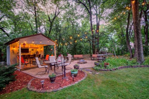 9031 Telford Xing, Minneapolis, MN 55443-3837