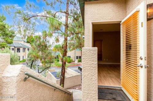 101 7th St, Phoenix AZ 85034-0663 exterior