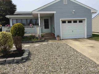 2 Surf Ln, Brigantine City, NJ 08203-1122