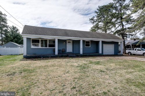 122 Chippewa Trl, Browns Mills, NJ 08015-6465