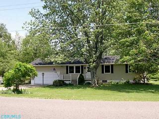 8071 Somerset Rd, Thornville, OH 43076-9670