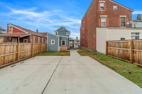 320 9th St, Newport, KY 41071-2214