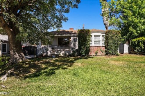 4607 Grand Ave, La Canada CA  91011-2318 exterior