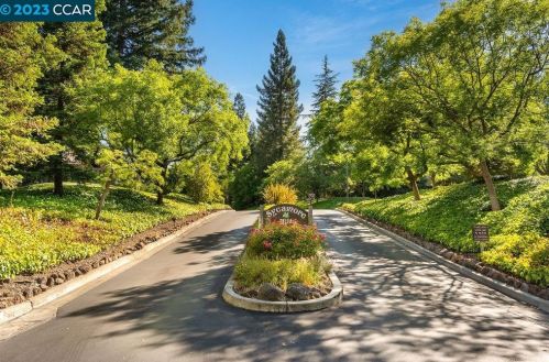 312 Sycamore Hill Ct, Danville CA  94526-3660 exterior