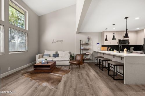 7904 Glenrosa Ave, Scottsdale, AZ 85251-4174