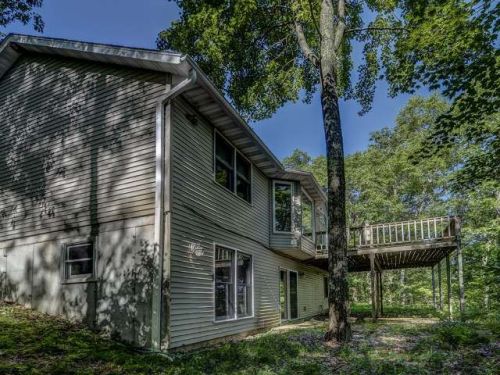 4547 Acorn Ln, Woodboro, WI 54501-8133