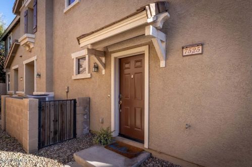 7525 31st Pl, Phoenix AZ  85042-6061 exterior
