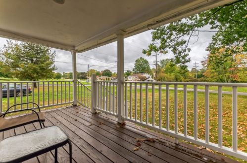 3998 Mitchell Rd, New Castle PA  16105-4412 exterior