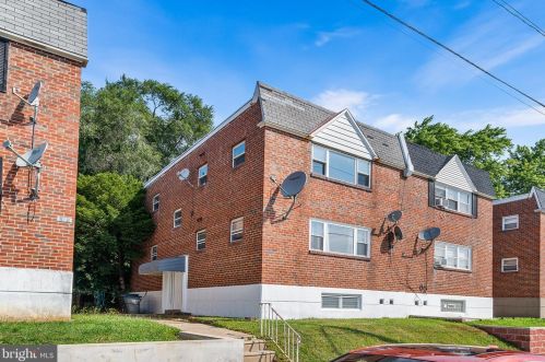 8204 Ditman St, Philadelphia, PA 19136-2814