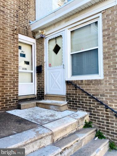 6619 Guyer Ave, Philadelphia PA  19142-2602 exterior