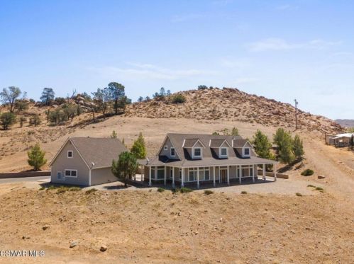 505 Evans Rd, Wofford Heights, CA 93285-9641