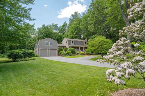 12 Happy Ave, Derry NH  03038-5419 exterior