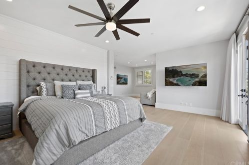 12 Clearview, Newport Beach CA  92657-1518 exterior