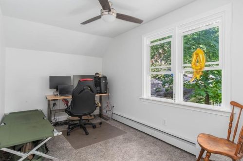 1 Beech Dr, Norwich CT 06360-2903 exterior