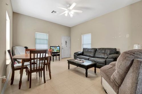 4210 Church St, Galveston TX  77550-1118 exterior