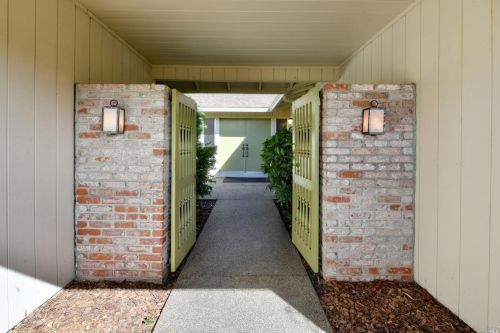 134 Valley Lakes Dr, Santa Rosa, CA 95409-6237
