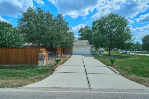 18941 Bandera Trl, Magnolia, TX 77355-3049