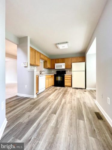 9843 Bartley Ct, Fredericksburg VA  22408-9227 exterior