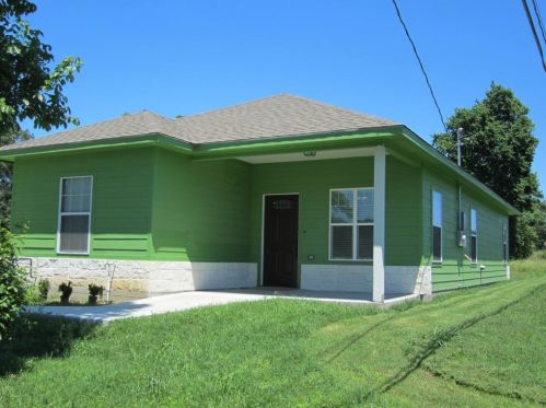 16 16th St, Hempstead TX  77445 exterior