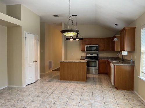 2060 Falls Creek Dr, Oak Point TX  75068-5883 exterior