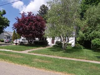20 James Pl, Fredonia, NY 14063-1331
