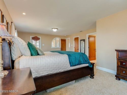 2114 Fallen Leaf Dr, Santa Maria CA  93455-5733 exterior