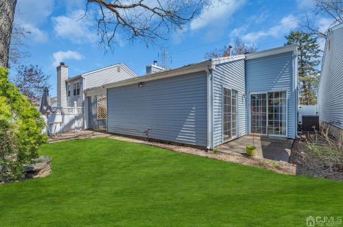 9 Portsmouth Dr, Old Bridge NJ  08857-3116 exterior