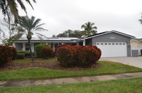 6059 16th Ln, Saint Petersburg, FL 33703-1700