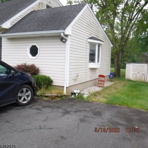 108 Bridge St, Manville NJ  08835-2328 exterior