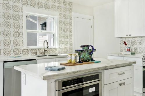 259 Loma Ave, Long Beach CA  90814-2744 exterior