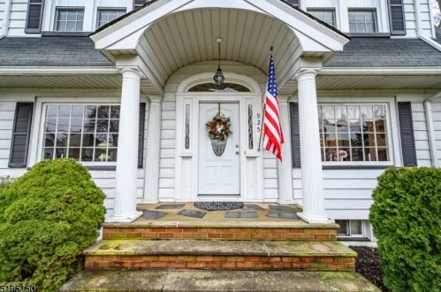 925 Bryant St, Rahway, NJ 07065-3136