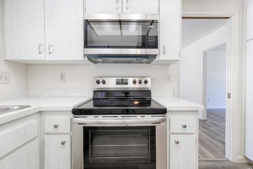 6596 Meadowridge Dr, Santa Rosa CA  95409-5863 exterior