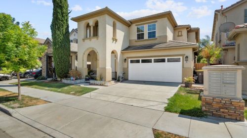 282 American Farms Ave, Lathrop, CA 95330-8651