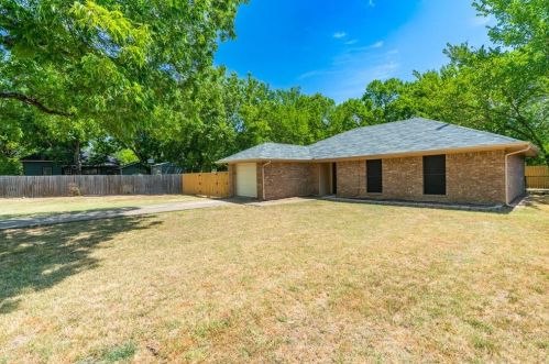 4101 Johnson St, Greenville, TX 75401-5794