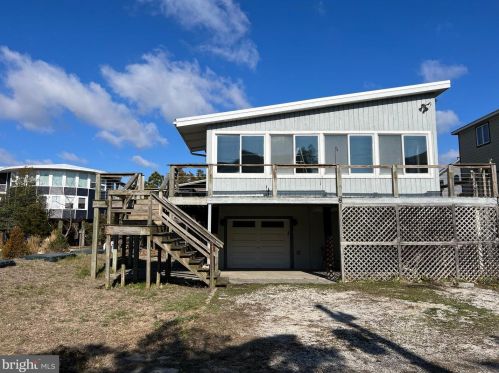 8 Louisiana Ave, Milton, DE 19968-9513