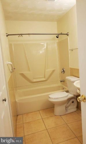 104 Iris Way, Charles Town WV  25414-9437 exterior