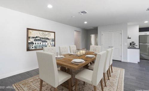 6803 15 St, Phoenix AZ 85040-2321 exterior